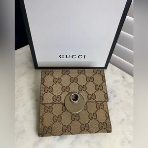 Gucci Canvas&Leather wallet